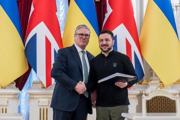Großbritannien überträgt fast 1 Milliarde US -Dollar in die Ukraine im Rahmen des G7