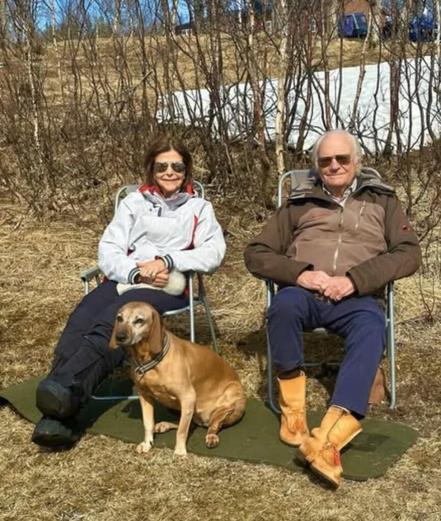 Easter greeting from Calle and Sillan