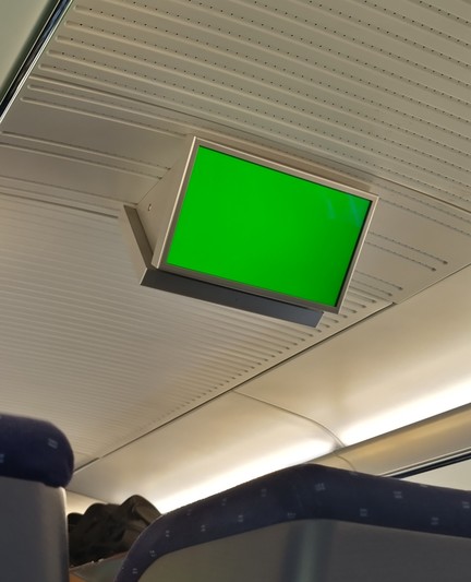 Picture of a train screen showing only a green color.